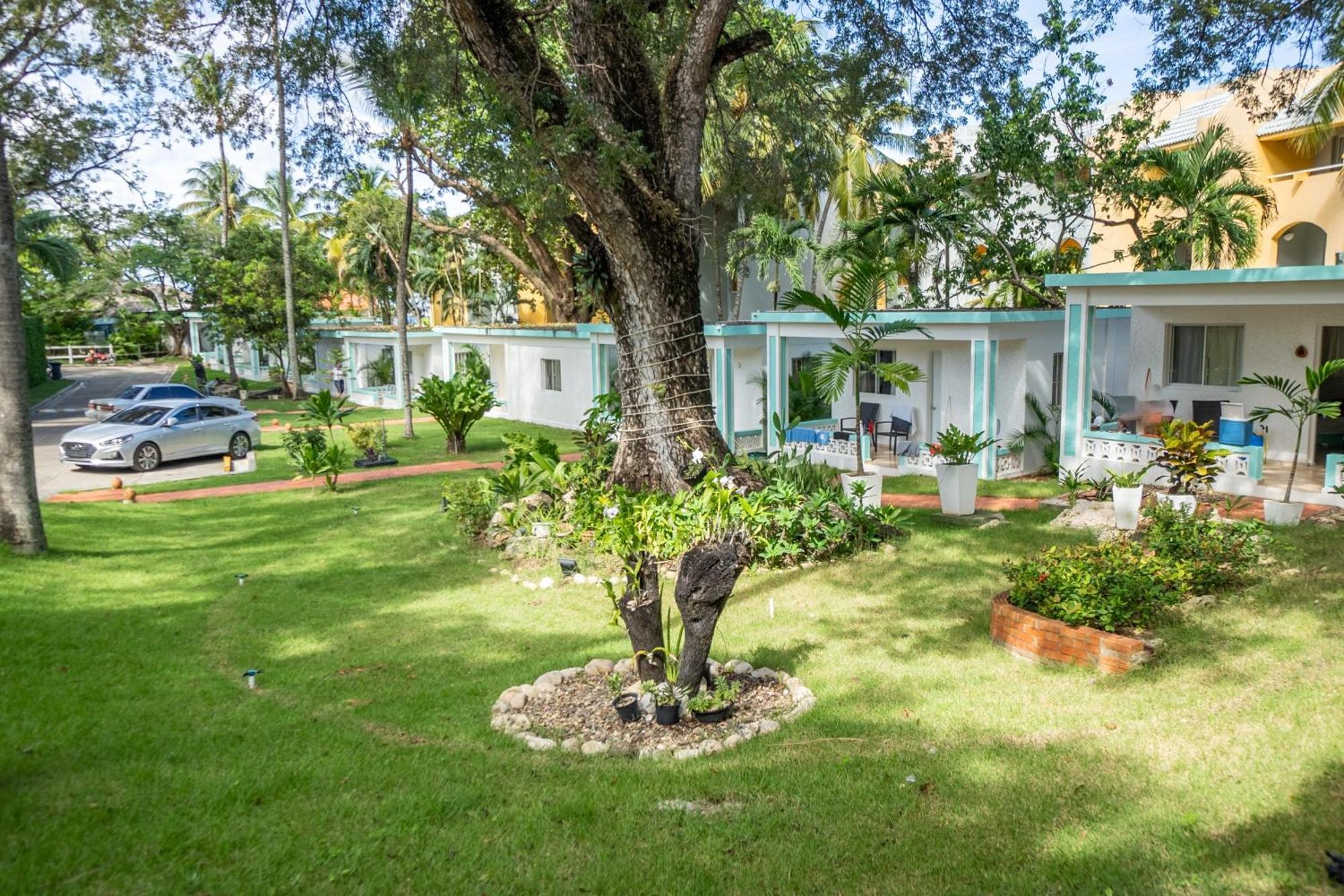 Bungalow #6 At Waterfront Playa Alicia Sosúa 외부 사진